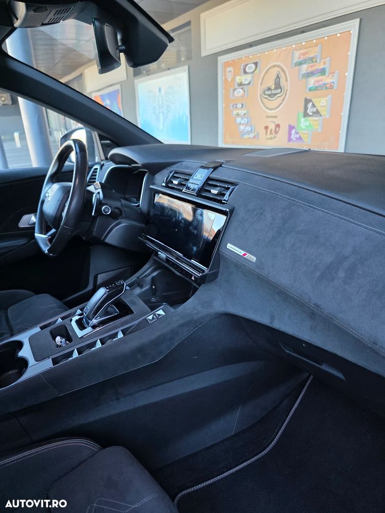 DS Automobiles DS 7 Crossback - 21