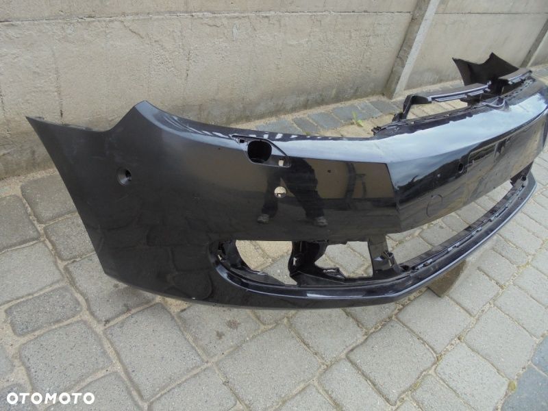 VW GOLF VI 5K0 H/B - zderzak przedni - 2