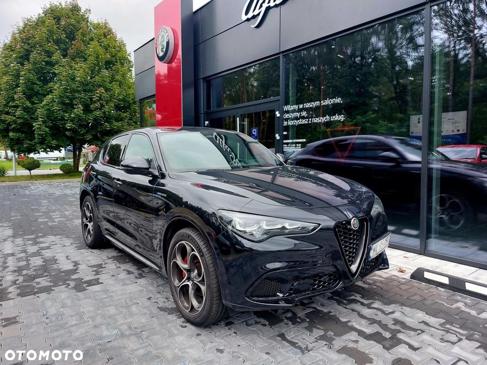 Alfa Romeo Stelvio - 6