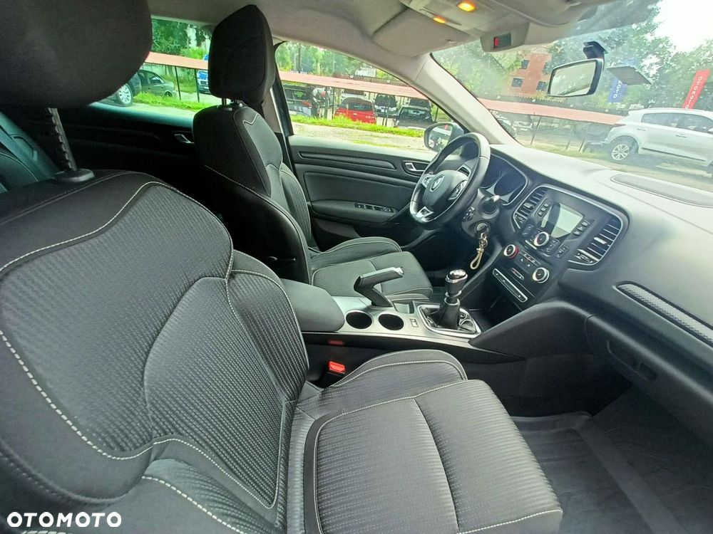 Renault Megane 1.6 SCe Life - 4