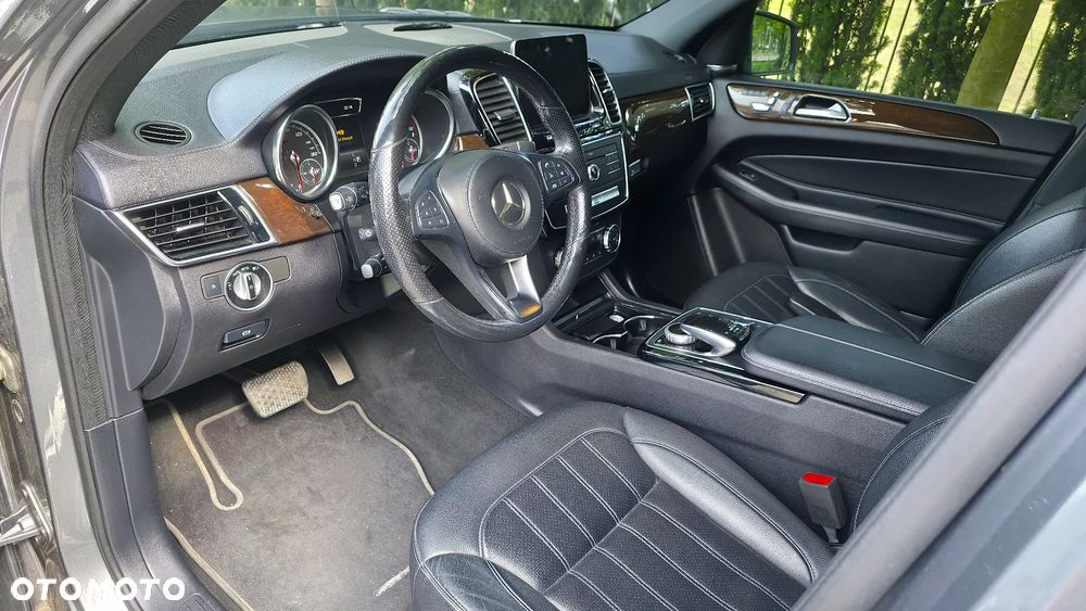 Mercedes-Benz Klasa S 400 4-Matic L - 33