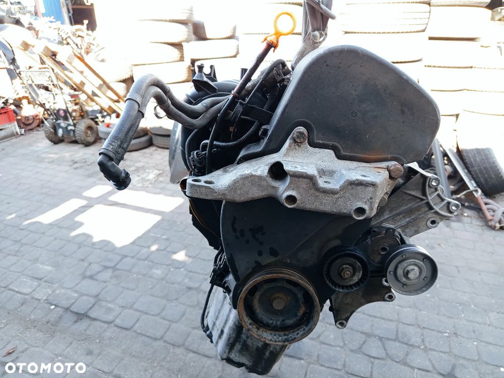 SILNIK SŁUPEK VW GOLF IV 1.4 16V KOD SILNIKA APE - 4