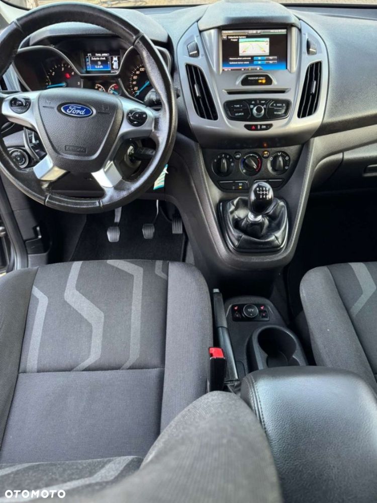 Ford Tourneo Connect - 18