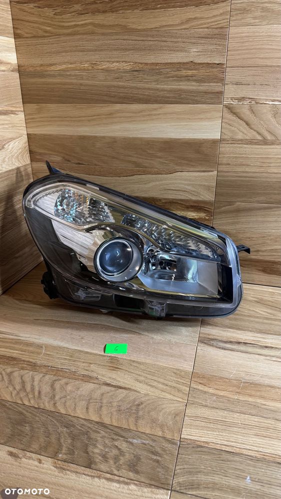 PRAWA LAMPA PRZEDNIA NISSAN QUASHQAI 26010BR60B - 1