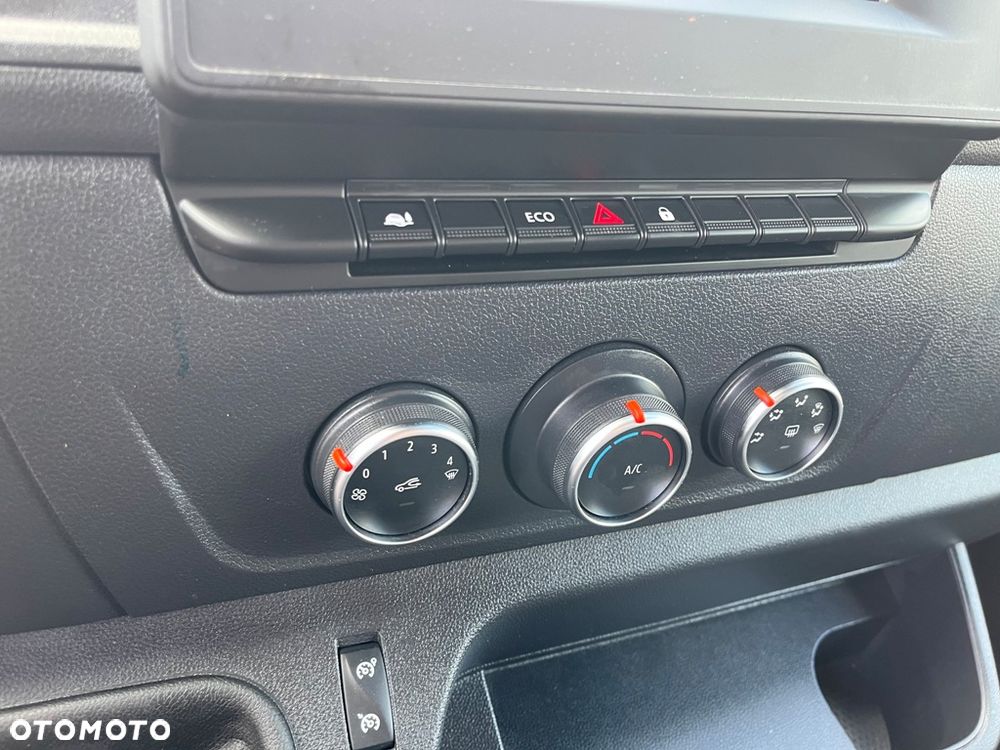 Renault Master L2H2 - 10