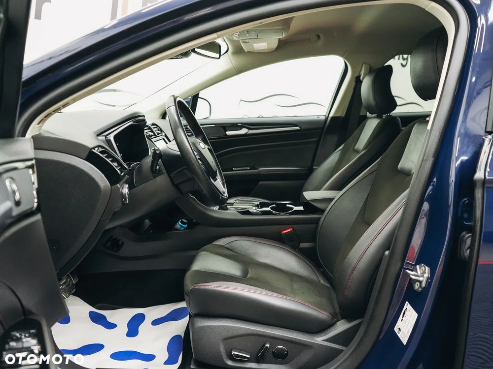 Ford Mondeo - 13