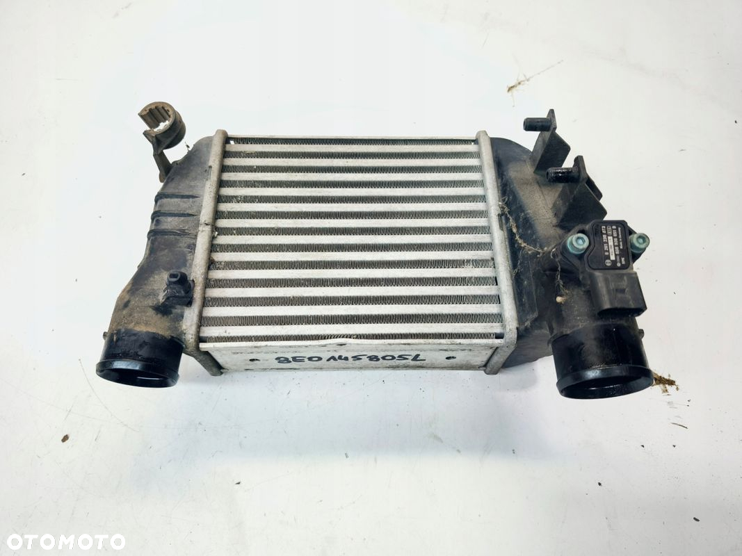 CHŁODNICA POWIETRZA INTERCOOLER LEWY AUDI A4 B6 1.8T TURBO 8E0145805L - 3