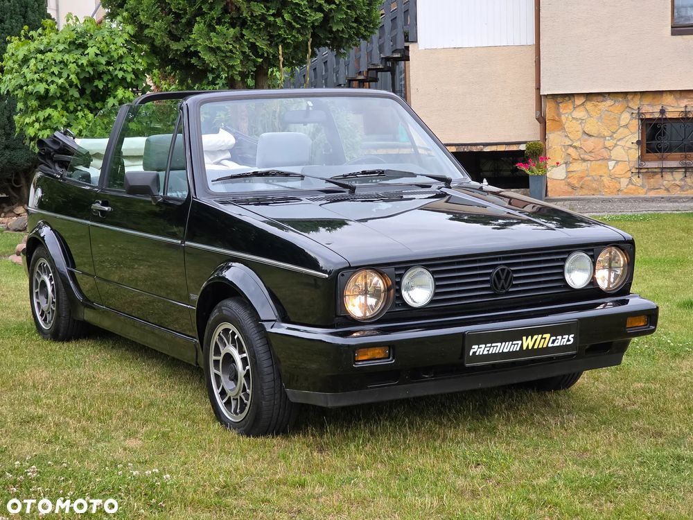 Volkswagen Golf - 6