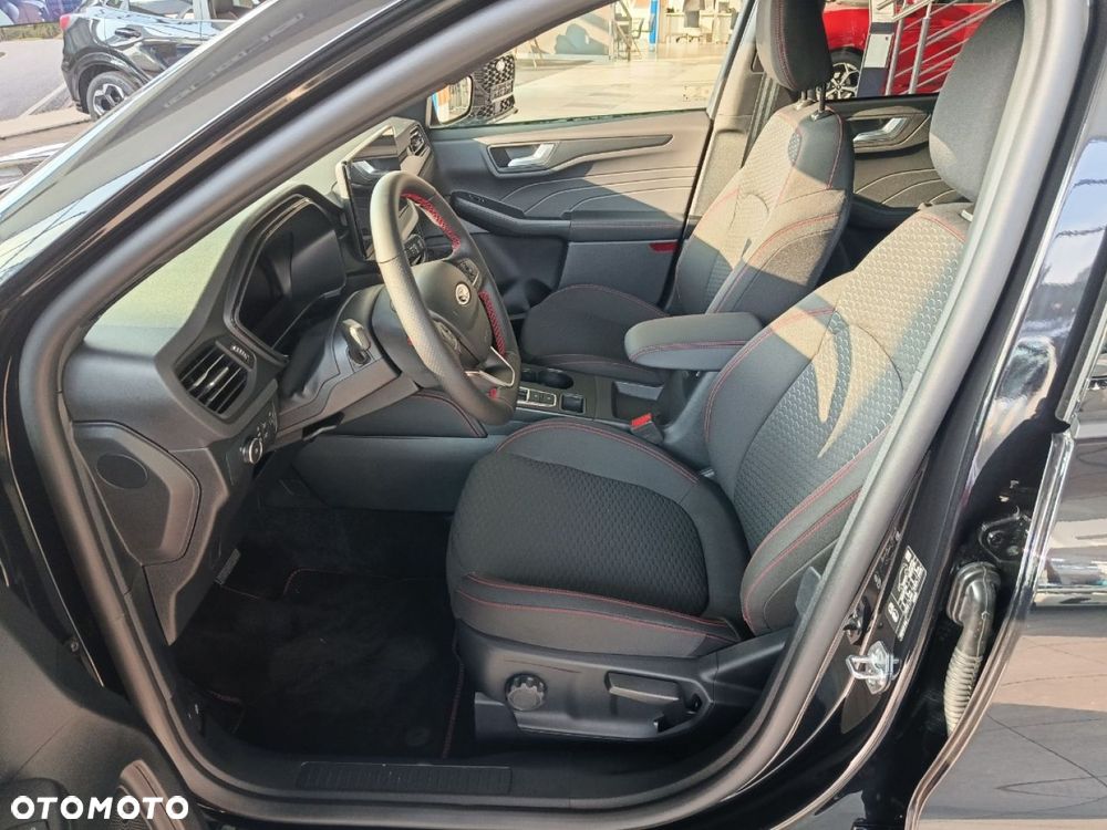 Ford Kuga - 11