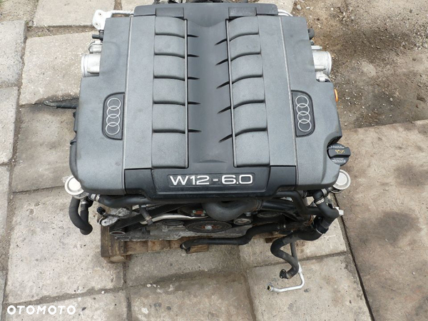 Silnik na częsci 6.0 V12  BHT AUDI A8 D3