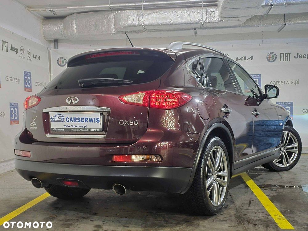 Infiniti QX50 - 3