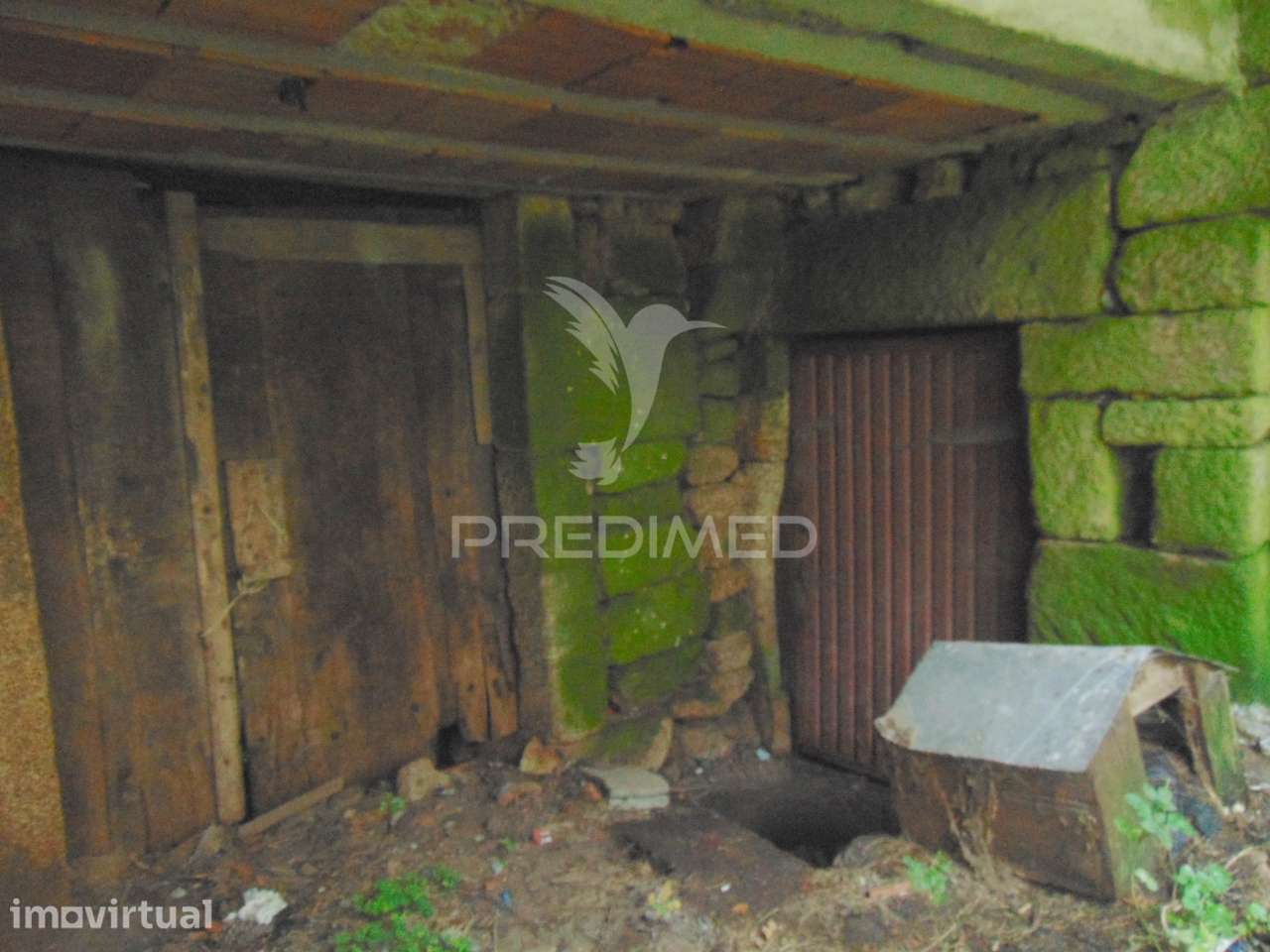 Casa em pedra tradicional p/recuperar - Grande imagem: 5/26