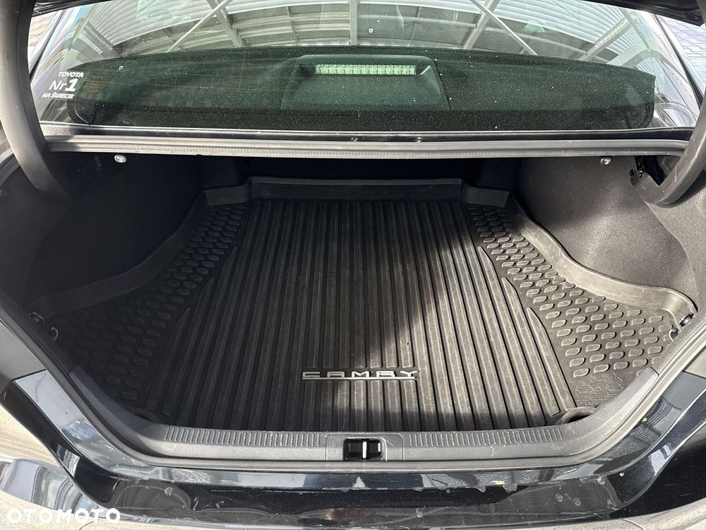 Toyota Camry 2.5 Hybrid Comfort CVT - 13