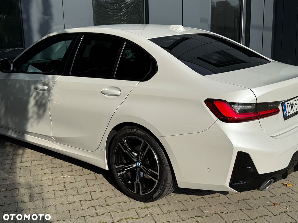 BMW Seria 3 320d xDrive mHEV M Sport sport - 17