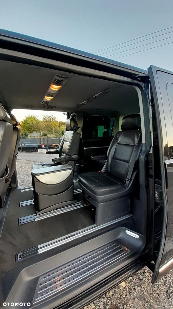 Volkswagen Caravelle - 4