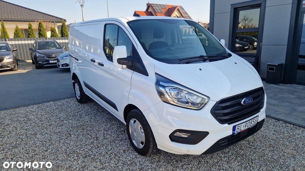 Ford TRANSIT CUSTOM - 1