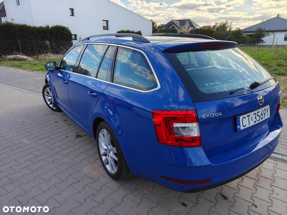 Skoda Octavia 1.6 TDI Style DSG - 7