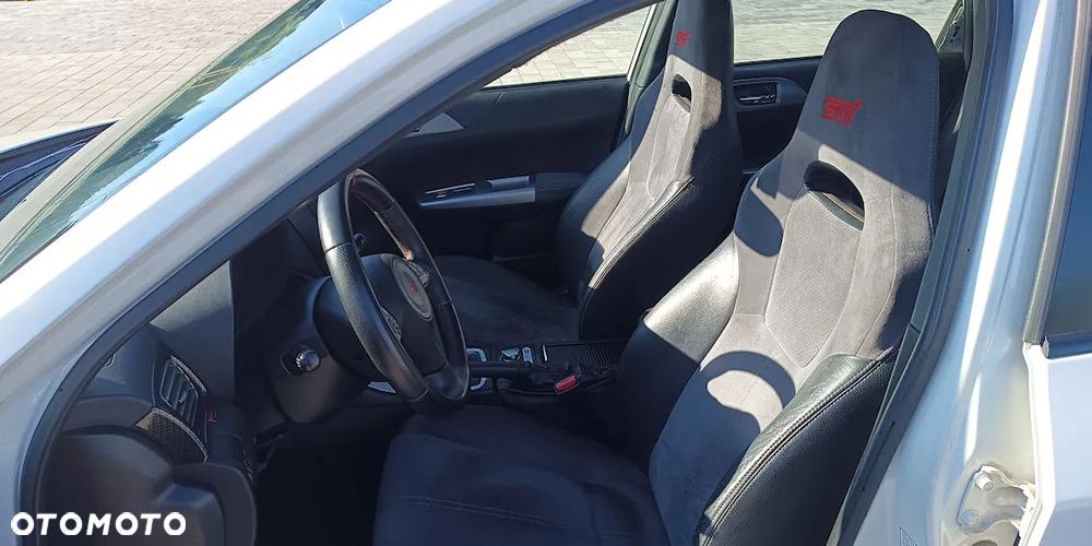 Subaru Impreza 2.5 WRX STI - 11