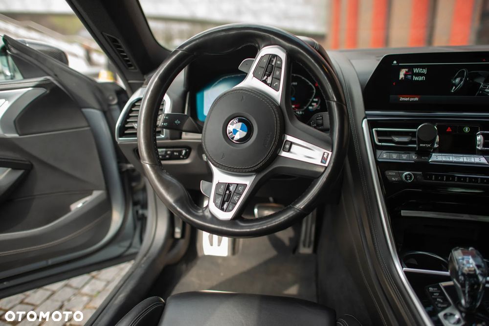 BMW Seria 8 - 19