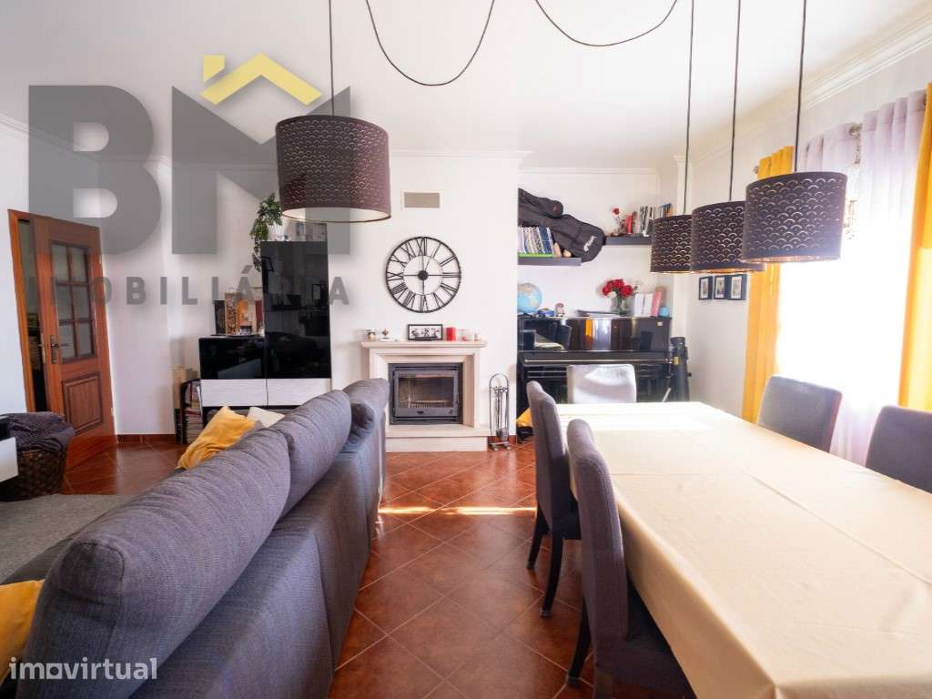 Apartamento T4 nas Quintas das Violetas - Espaço, Conforto e Excele... - Grande imagem: 2/15