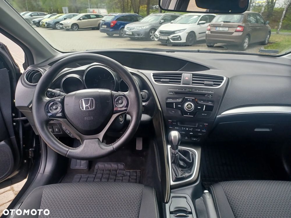 Honda Civic 1.8 Elegance - 10
