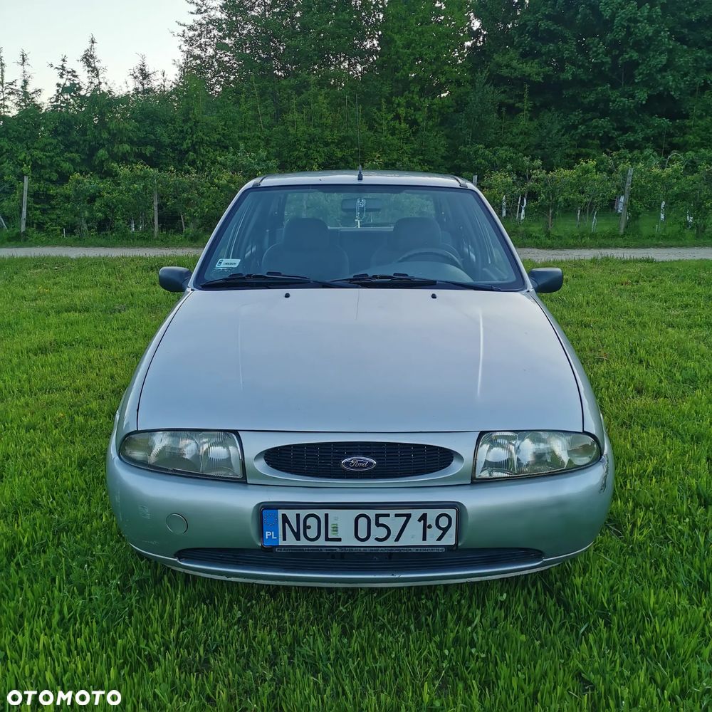 Ford Fiesta - 2
