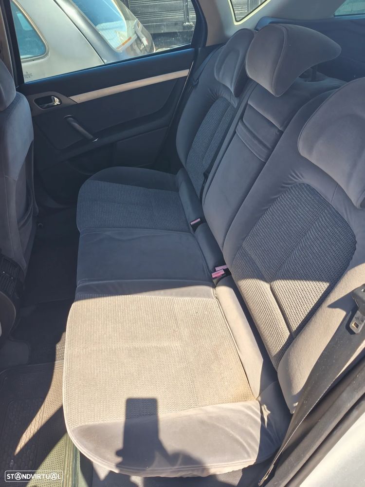 Peugeot 407 SW 1.6 HDi Griffe - 7
