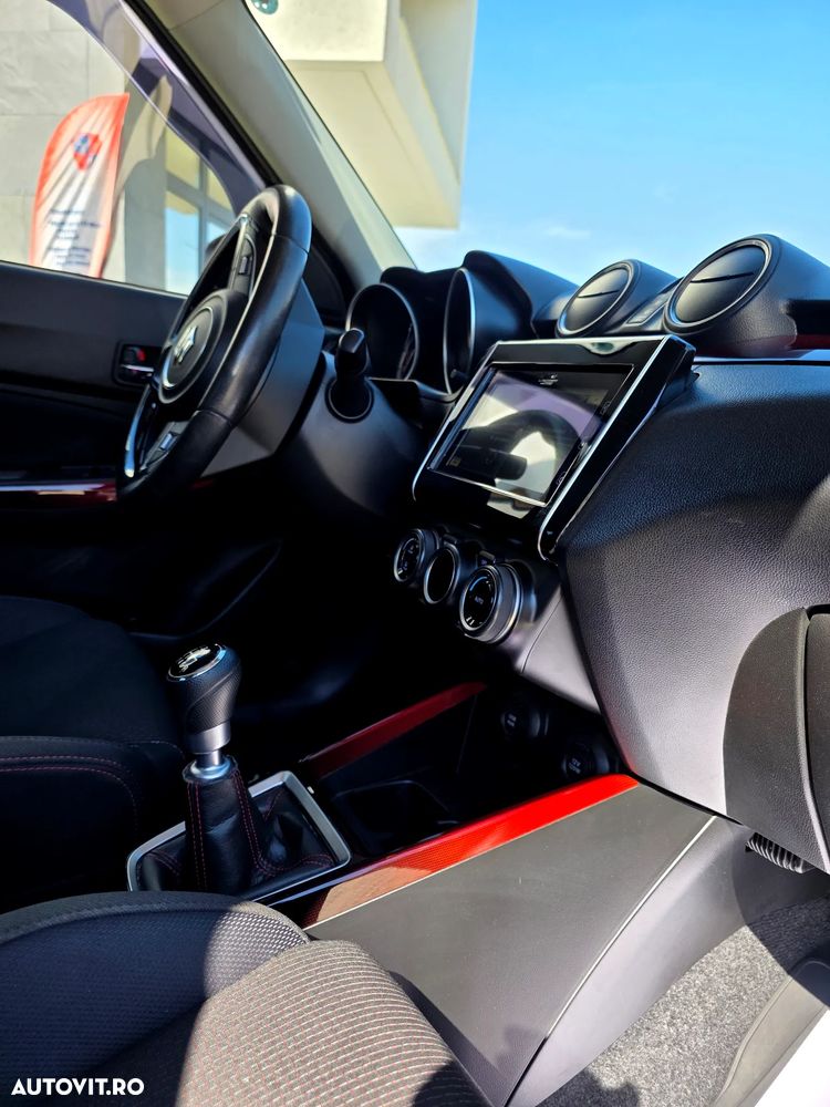 Suzuki Swift 1.4 Dualjet 48V MHEV Sport - 26