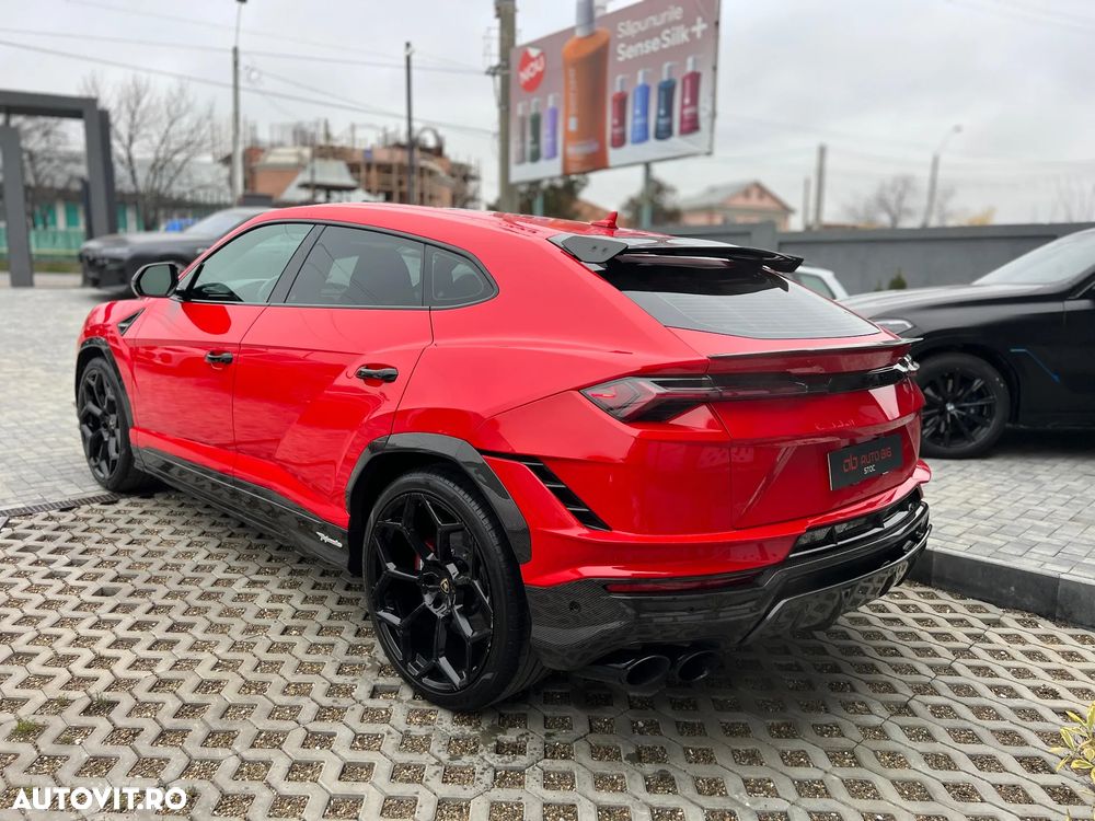 Lamborghini URUS - 5