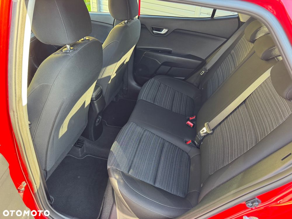 Kia Stonic 1.4 M - 34