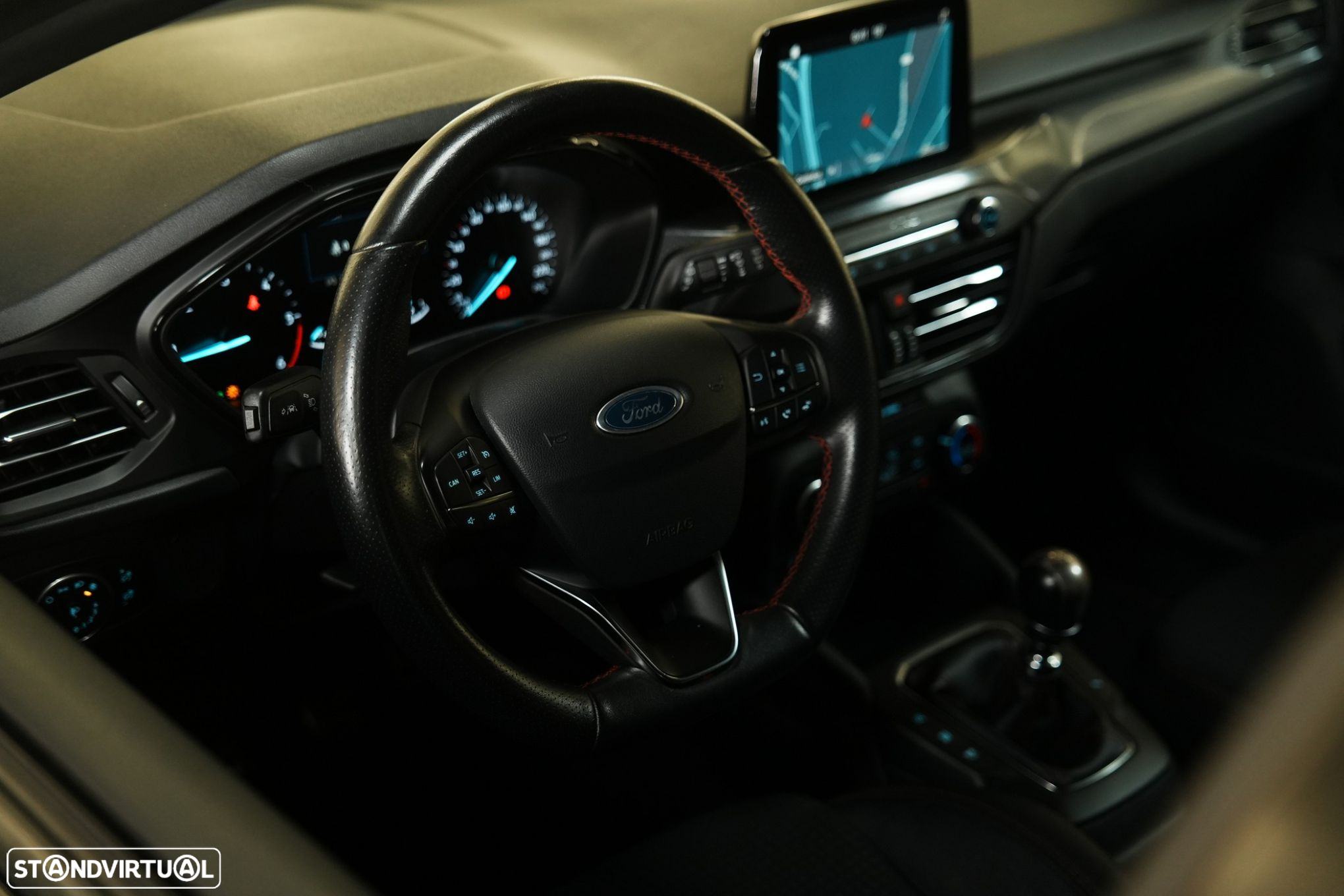 Ford Focus SW 2.0 TDCi EcoBlue ST-Line - 29