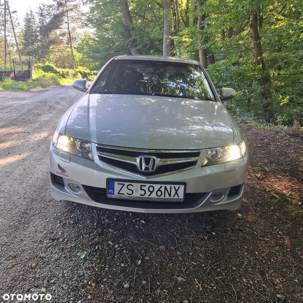 Honda Accord 2.0 i Executive - 3