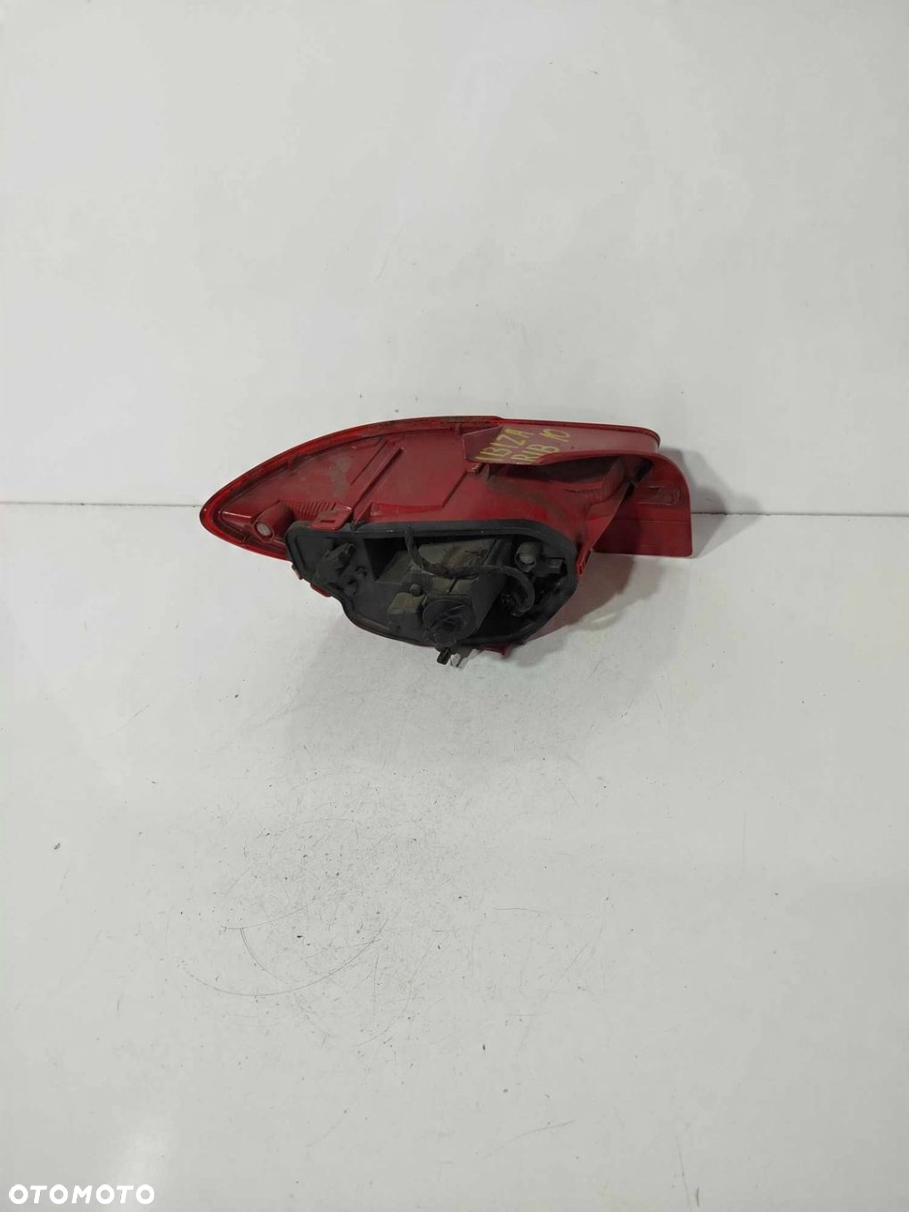 LAMPA PRAWA TYLNA SEAT IBIZA IV 08-17 6J HB - 2