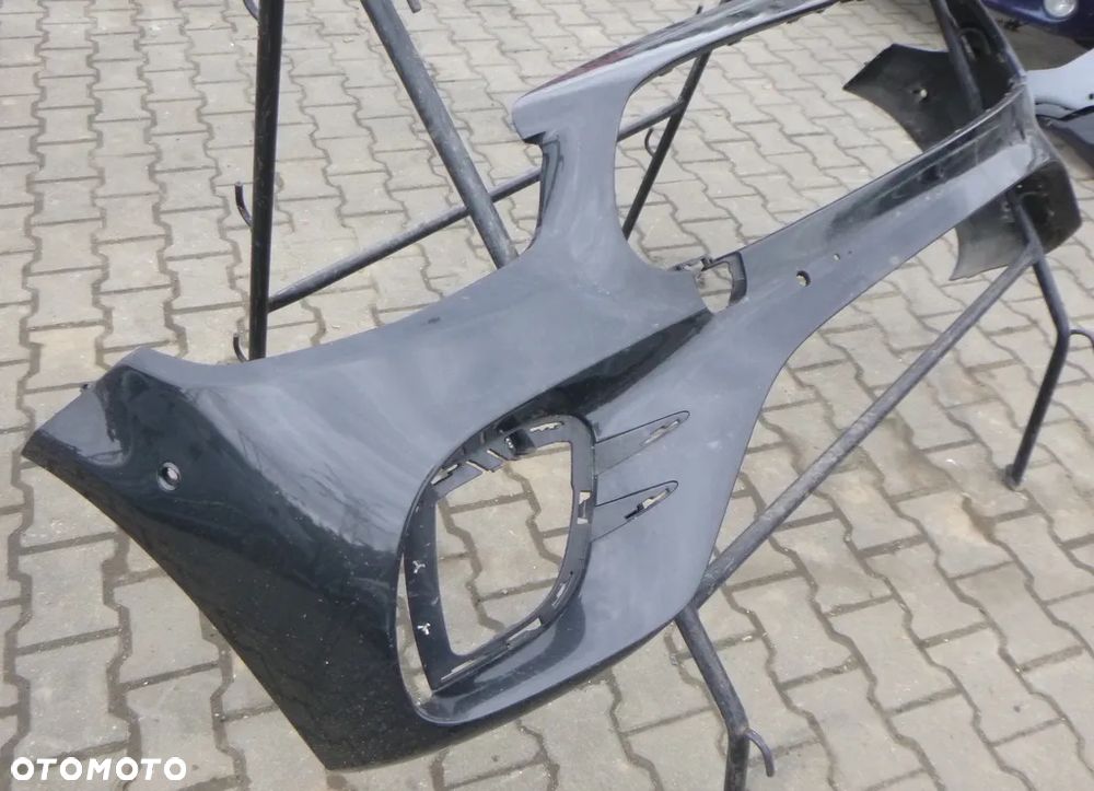 Mercedes E W213 Zderzak Przód A2138857404 - 3