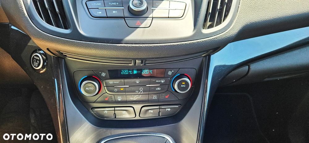 Ford Kuga 2.0 TDCi 4x4 ST-Line - 26