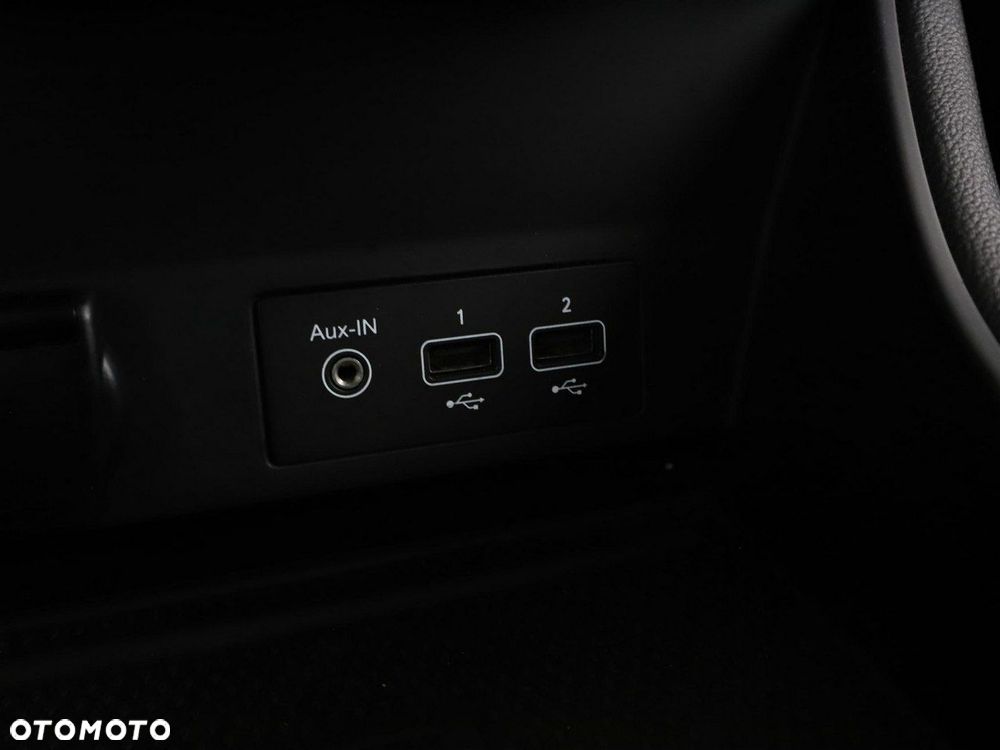 Renault Captur TCe Mild Hybrid 140 EDC GPF EVOLUTION - 29