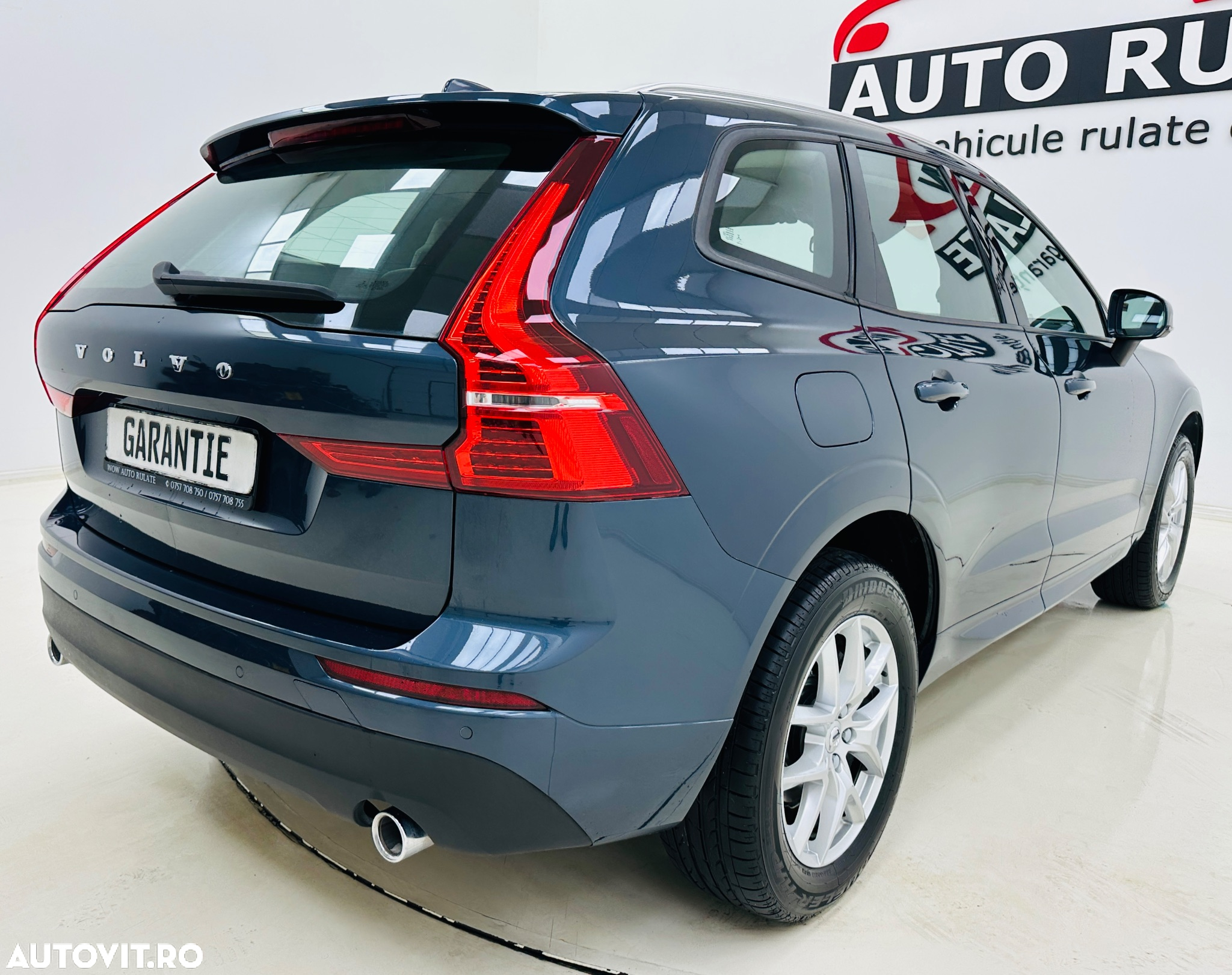 Volvo XC 60 D4 AWD Momentum - 3