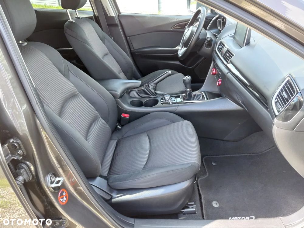Mazda 3 - 15