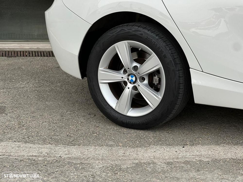 BMW 114 d Line Sport - 4