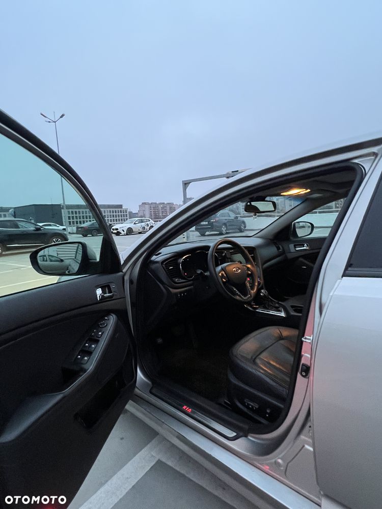 Kia Optima 2.0 Hybrid L - 5