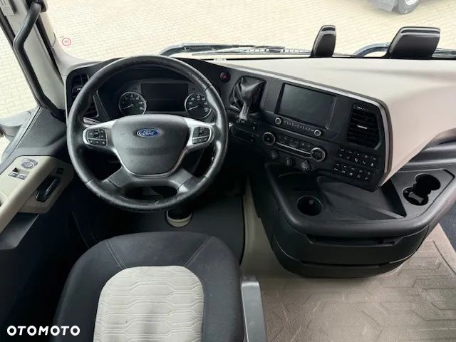 Ford F-MAX 500 KM Salon PL Navi - 6