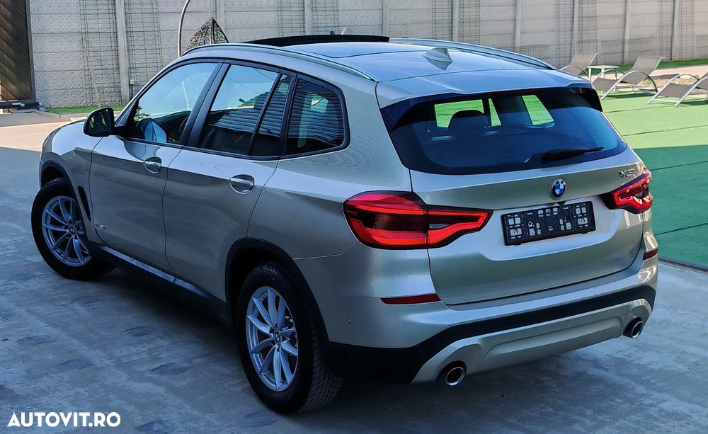 BMW X3 xDrive20i Aut. Luxury Line - 29