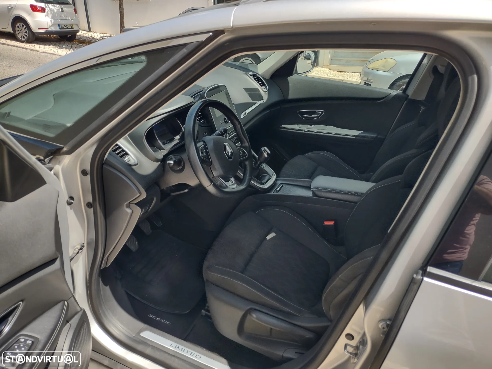 Renault Grand Scénic 1.7 Blue dCi Limited - 28