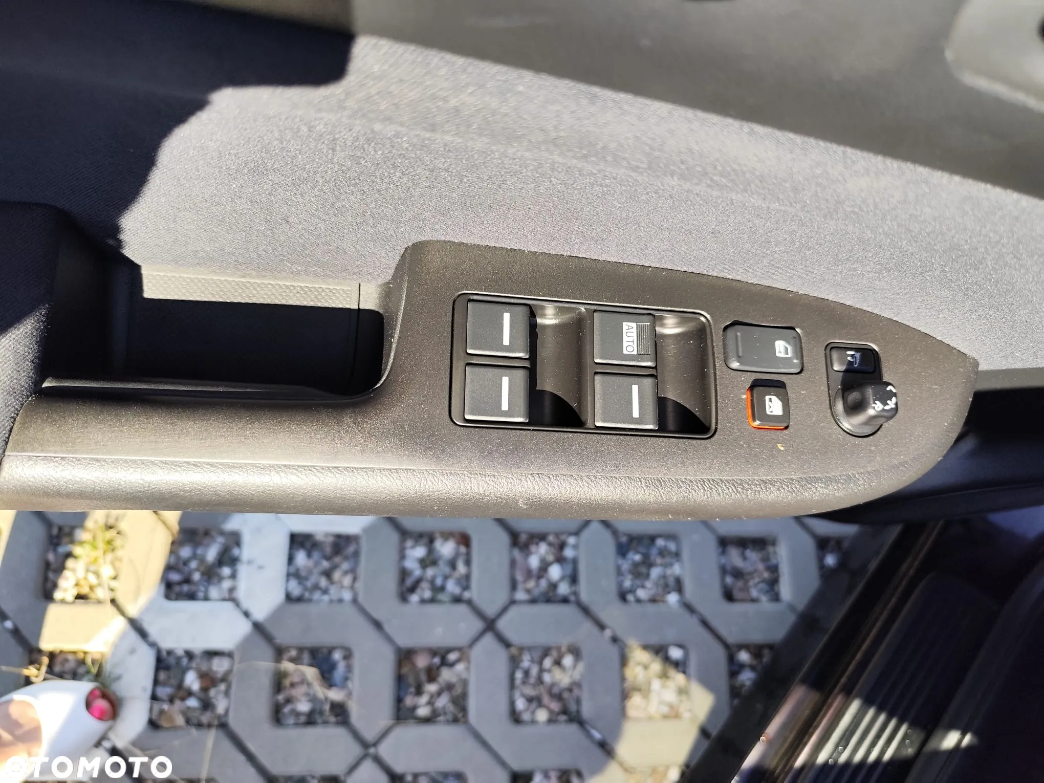 Honda Accord 2.0 Executive - 16