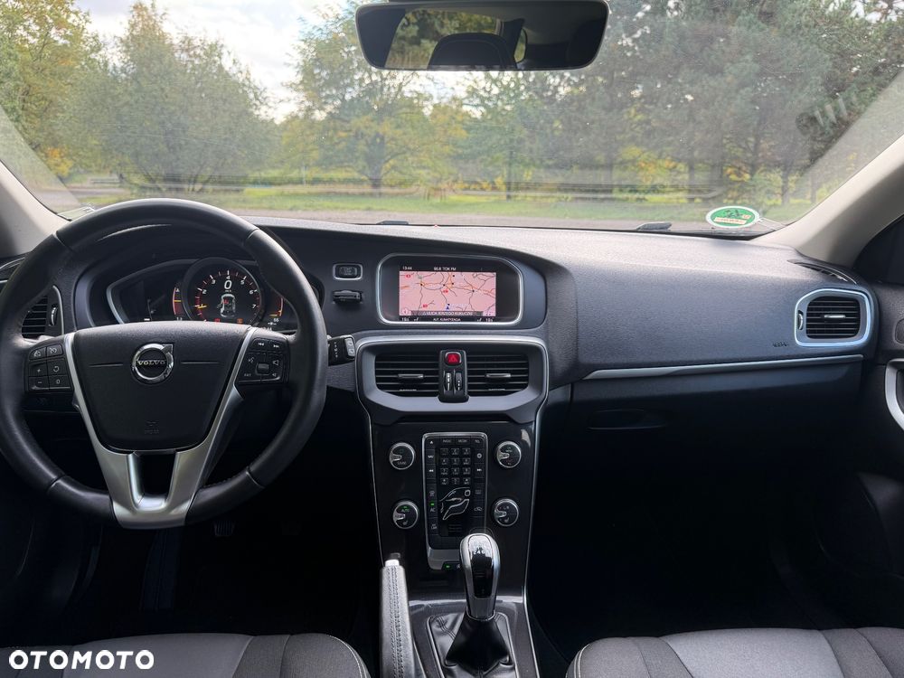 Volvo V40 - 9
