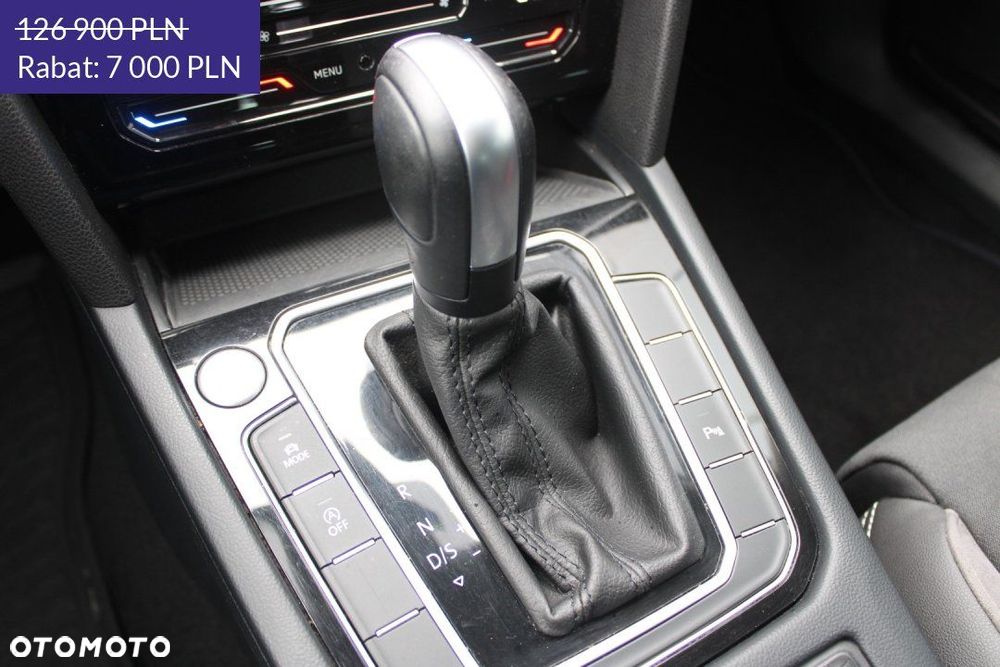 Volkswagen Passat - 31
