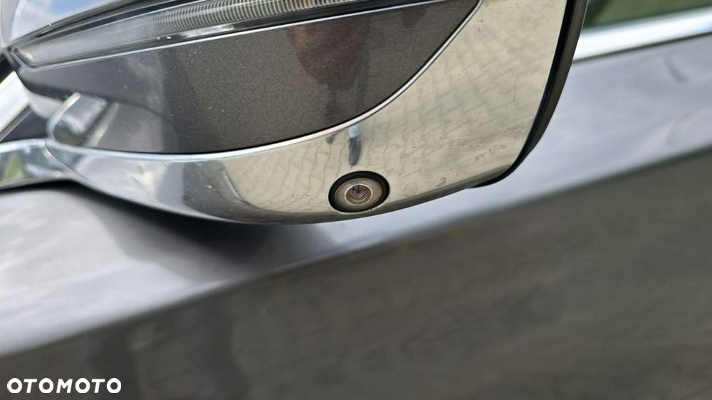 BMW Seria 7 - 28