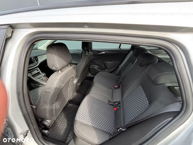 Opel Astra 1.2 T Edition S&S - 21