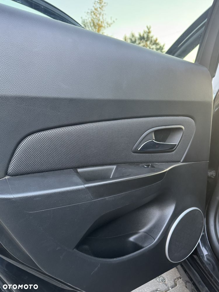 Chevrolet Cruze 1.8 LT - 15