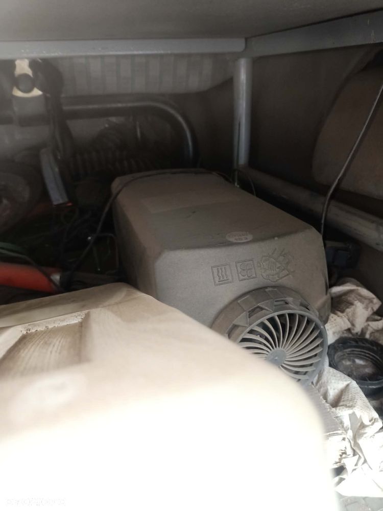 Volkswagen Multivan - 6